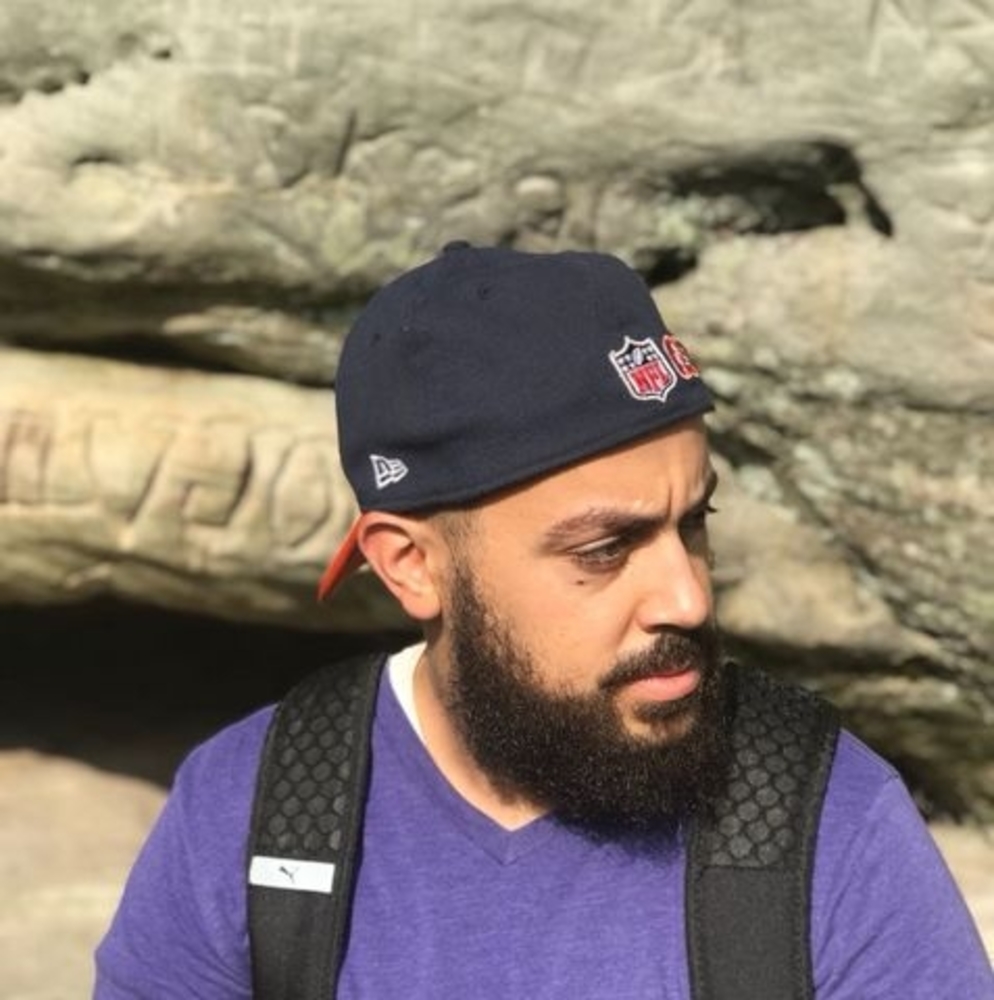 Meet your Posher, Ahmad